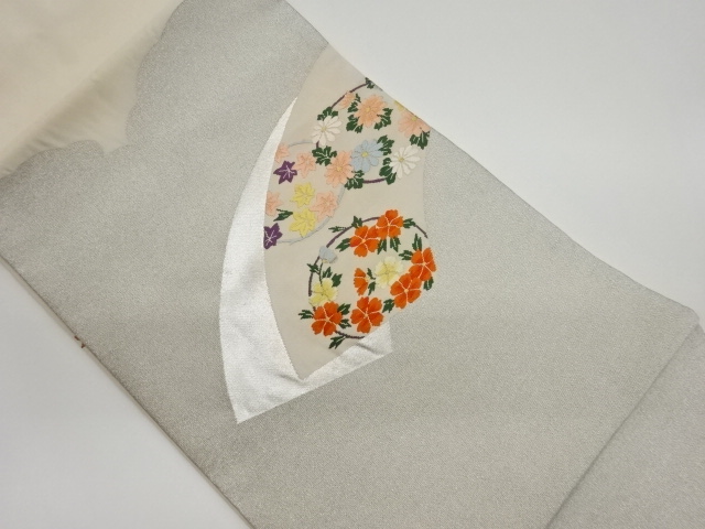 リサイクル　地紙に菊・桜・紅葉模様織出し名古屋帯